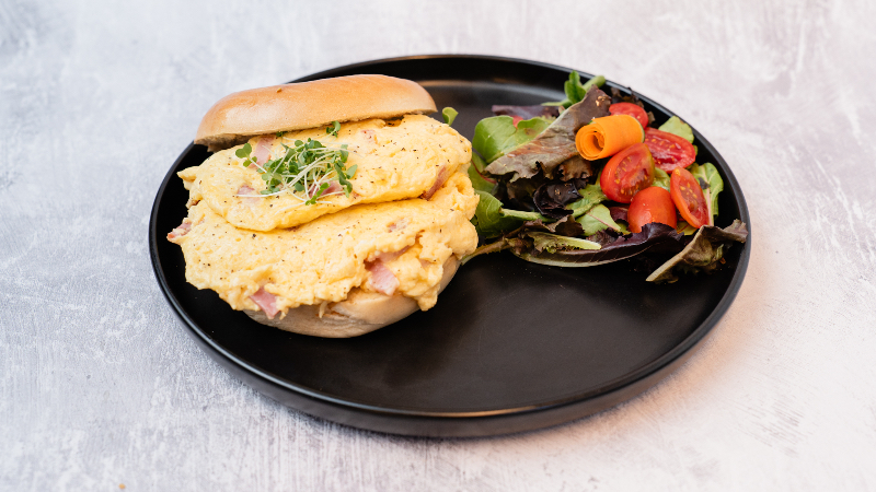 Scrambled Eggs Bagel