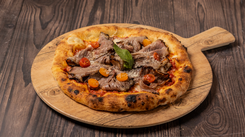 Brisket pizza