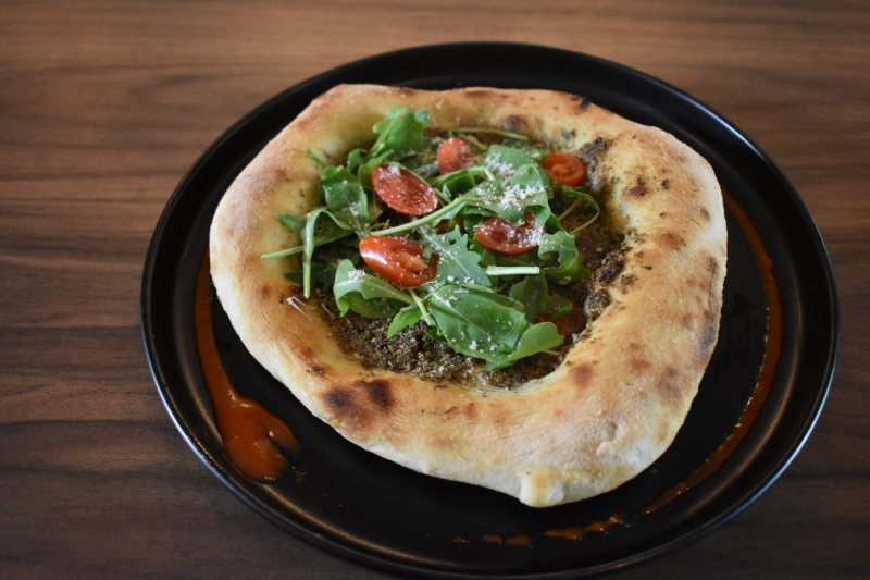 Zaatar pizza