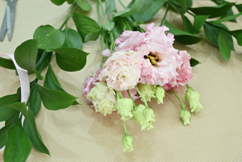 Pink lisianthus